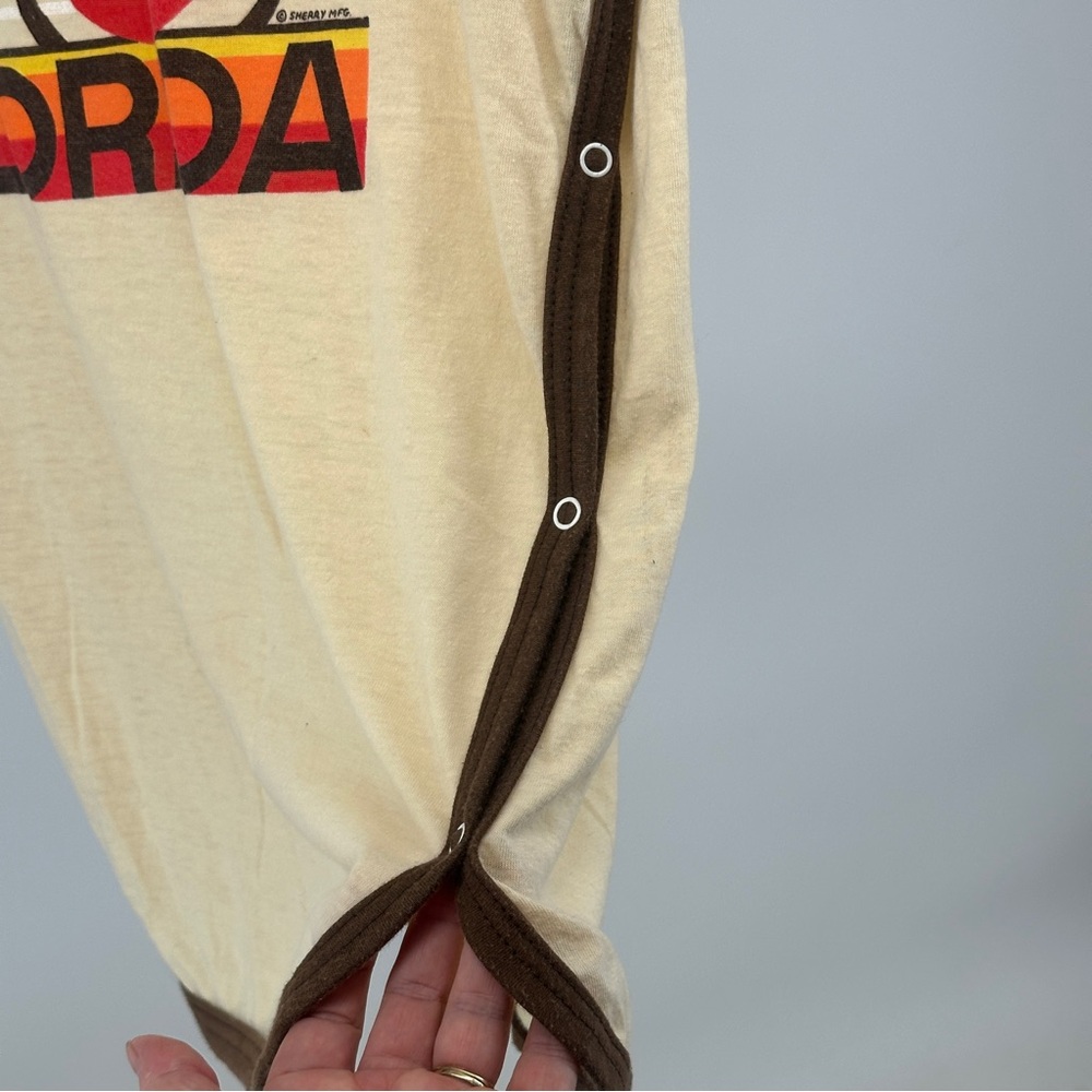 Vintage 80’s Florida Side Snap Tee - Picture 7 of 9